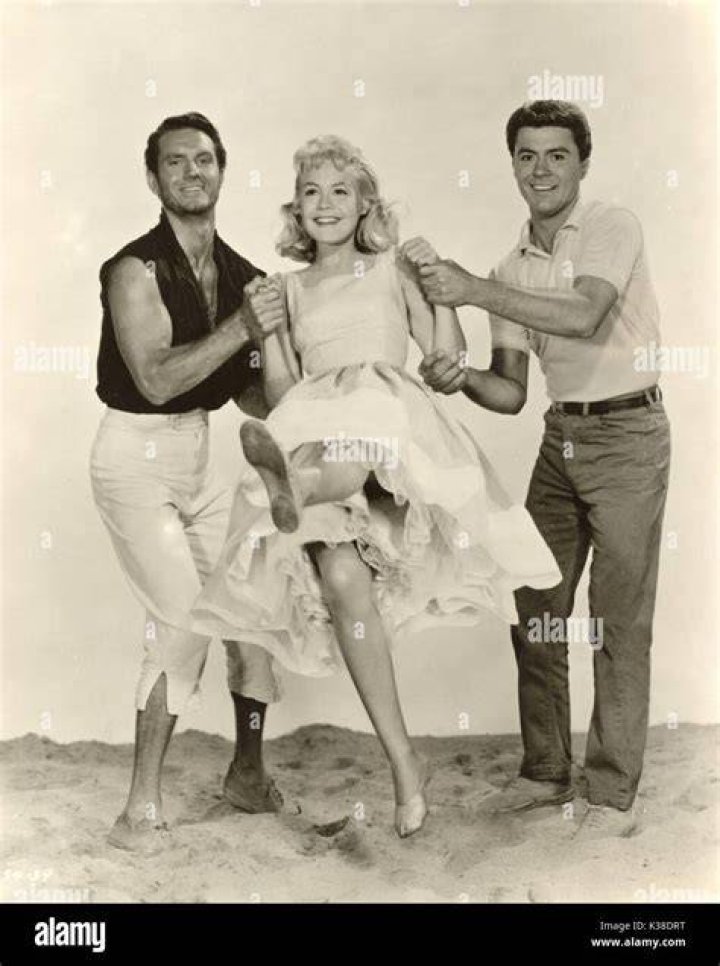 Cliff Robertson And Sandra Dee In 'Gidget' cliff robertson and sandra dee in 'gidget'