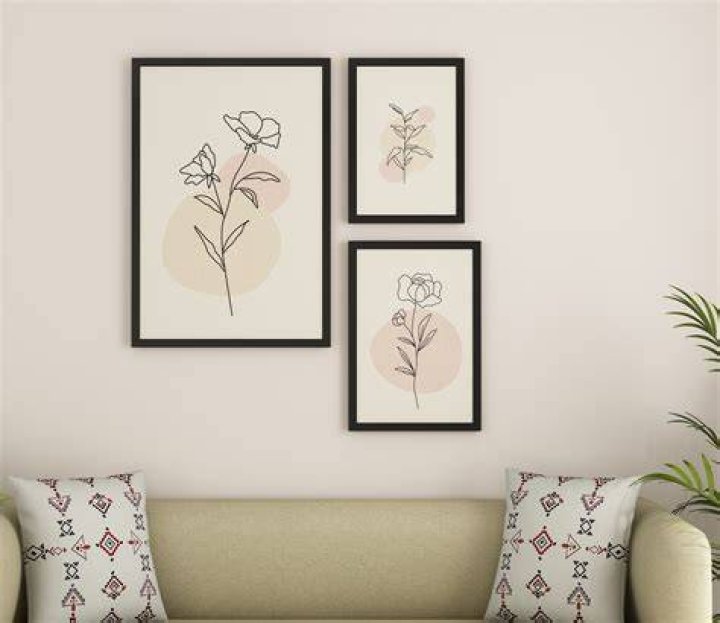 Picture frame, Room, Rectangle, Visual arts, Painting, Art, Interior design, 