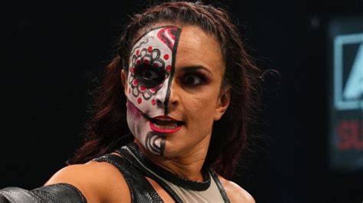 thunder rosa
