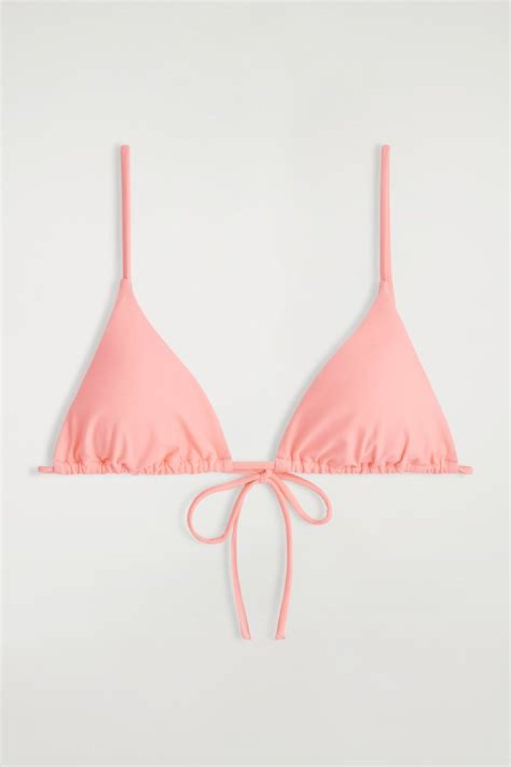 Top de bikini de lycra en color fucsia